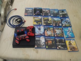 Consola PS4 + 3 Mandos + Juegos