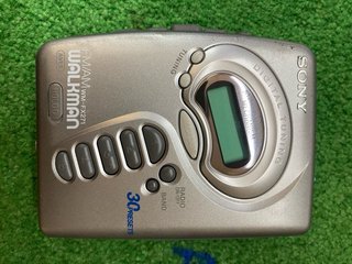 Sony Walkman WM-FX271 con funda