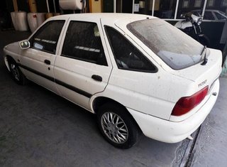 Faro der ford 84311126 escort 1.8 mt (90 cv 224701