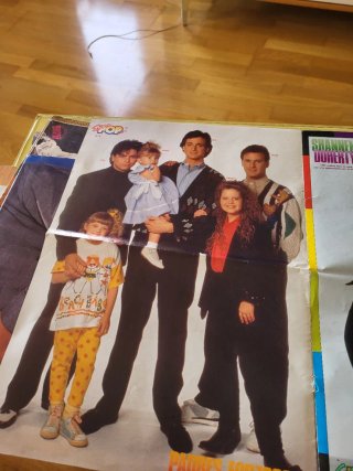 PÓSTERS DE LOS 90