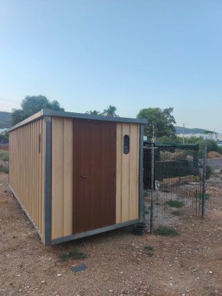 Caseta de obra metálica para almacén