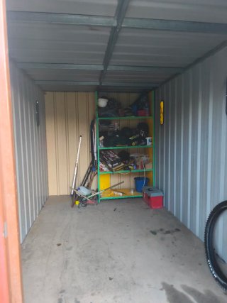 Caseta de obra metálica para almacén