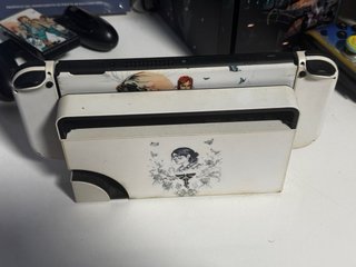 Nintendo Switch OLED Blanca + Micro SD