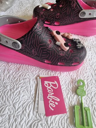 Crocs Barbie Edición Limitada