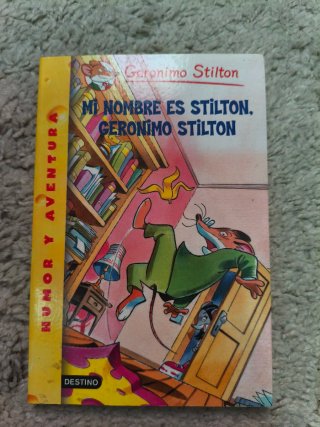 Lote diferentes libros infantiles Gerónimo Stilton