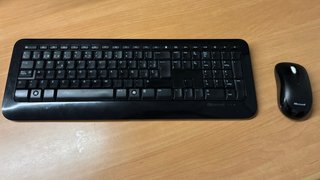 Teclado y Ratón Inalámbrico Microsoft Negro