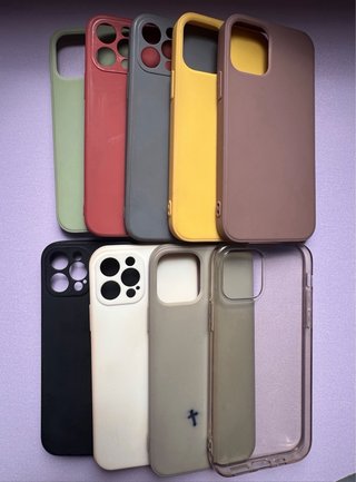 iPhone 12 Pro + custodie