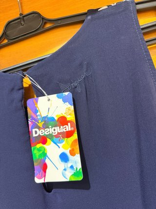Vestido Desigual Azul Marino Estampado Flores