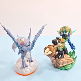 Skylanders Giants Xbox 360 Gioco + Personaggi
