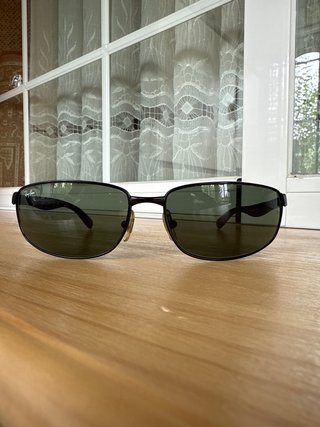 Gafas de sol Ray-Ban 3254 negras y verdes