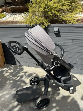 Carro y cuco bebé Stokke Xplory