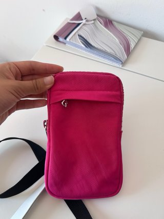 Bolso bandolera rosa y negro