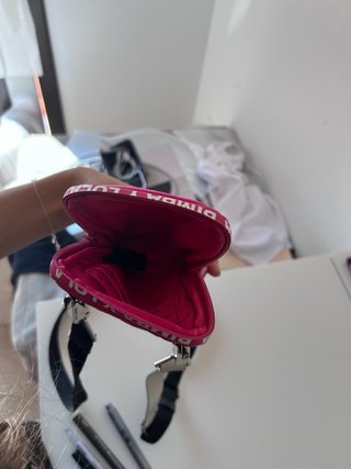 Bolso bandolera rosa y negro
