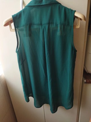 Blusa H&M sin mangas verde Talla XS