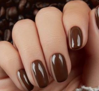 Uñas bonitas sin salir de casa.