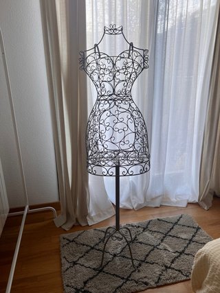 Maniquí Perchero Galán