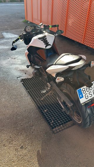 Kawasaki Z750 Blanca Limitada Papeles