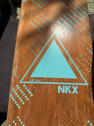 Pack de 3 longboards: NKX 44”, Carver y longboard