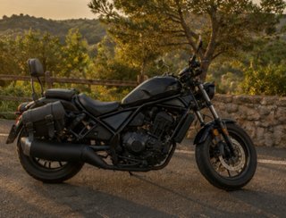 Moto Cruiser Negra