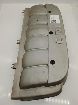 Mercedes-benz a6130101067 tapa motor clase e 3741
