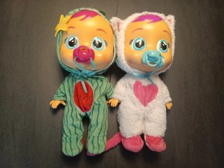 2 Bebés Llorones