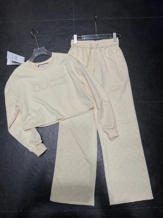 Conjunto Gucci Beige Talla S