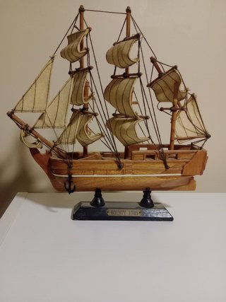 Maqueta de barco Bounty 1783
