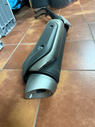 Tubo de escape Yamaha T-MAX 530