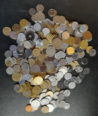 Lote variado monedas mundo