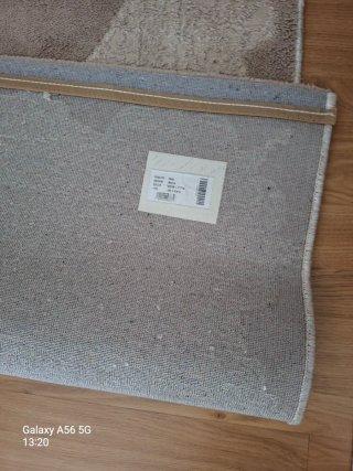 Alfombra beige y marrón 230×160  media