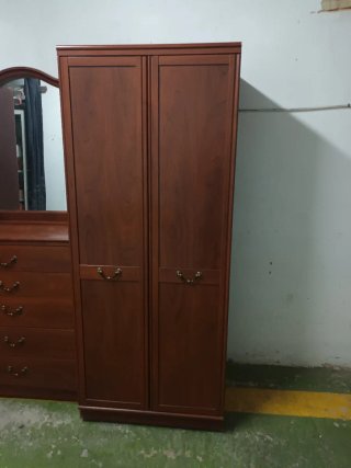 Alstons Muebles de dormitorio dos roperos y comoda