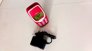 Nokia 3310 Rosso + Batteria Nuova + Caricabatterie
