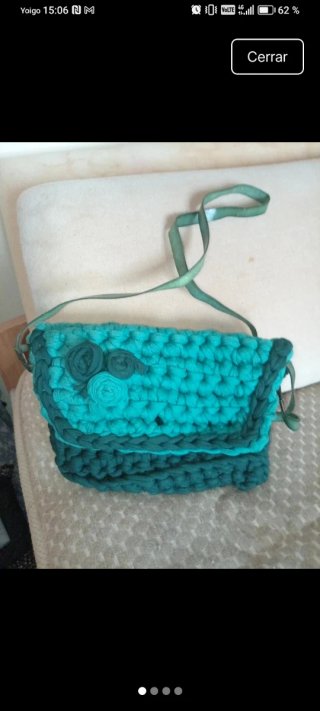 Bolso tejido a mano