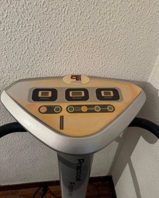 Plataforma Vibratoria Practical Fitness