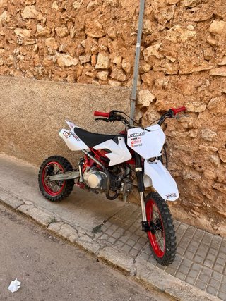 Moto Cross 160cc Blanca y Roja