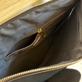Pochette nera Valentina Giorgi Collezione Peonie