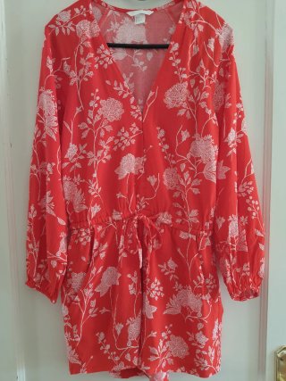 Mono rojo estampado floral H&M