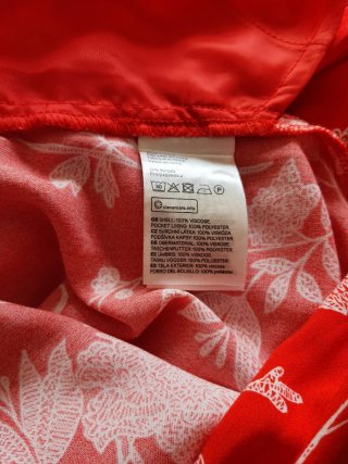 Mono rojo estampado floral H&M