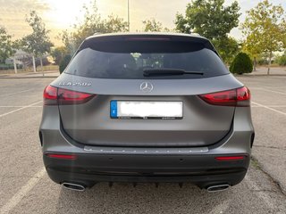 MERCEDES-BENZ GLA 250e 2021 GRIS MAGNO