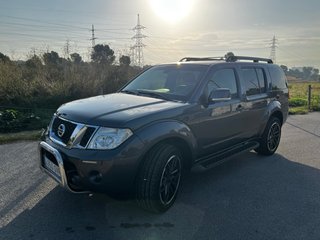 Nissan Pathfinder 2010