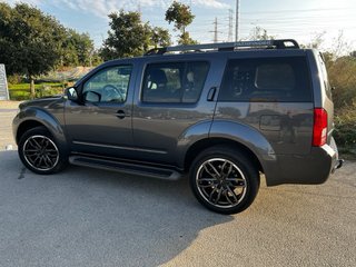 Nissan Pathfinder 2010