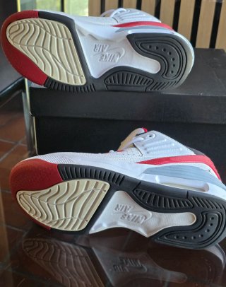 Jordan Max Aura 5 Blancas/Rojas Talla 42