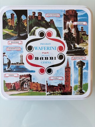 Scatola di latta vintage Babbi Waferini