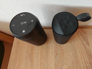 Dos altavoces