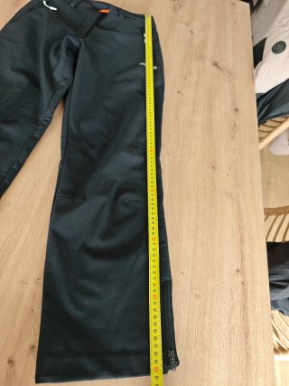 Pantalón senderismo Regatta negro