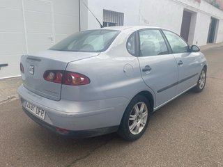 SEAT Cordoba 1.4i 75cv 2005