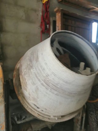 Hormigonera Torgar 300L Buen Estado Umacon