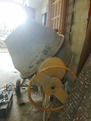 Hormigonera Torgar 300L Buen Estado Umacon