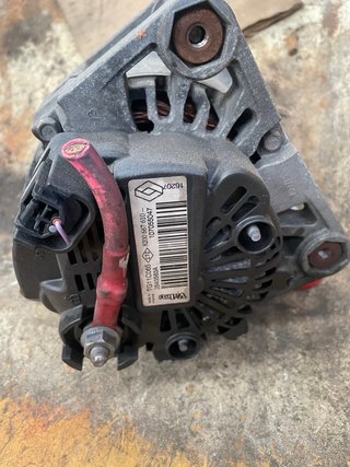 Alternador Renault Scenic 1.9 dci 8200667610
