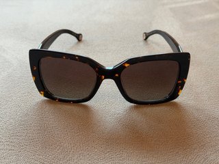 Gafas de sol Carolina Herrera Tortoise